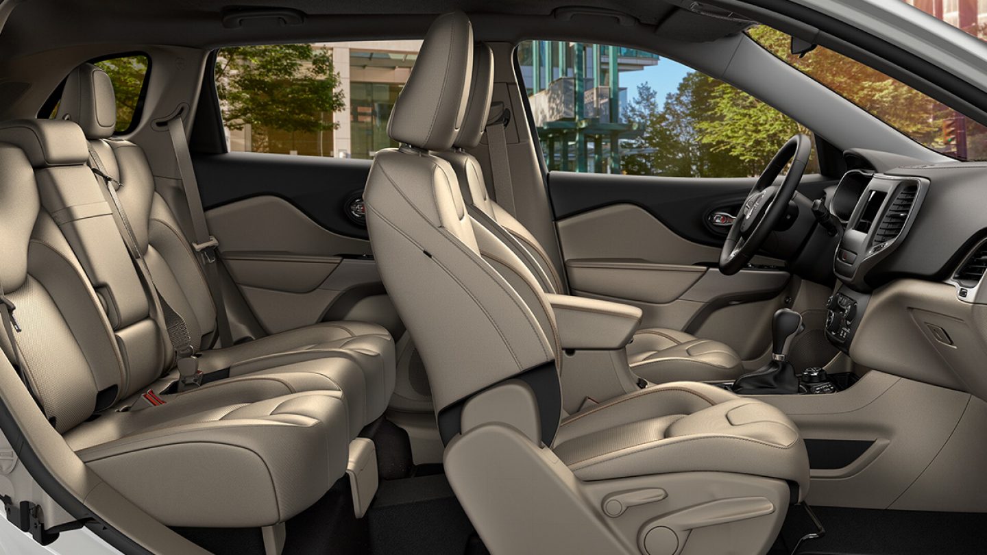 Inside of Jeep Cherokee: Ultimate Comfort and Advanced Features Revealed