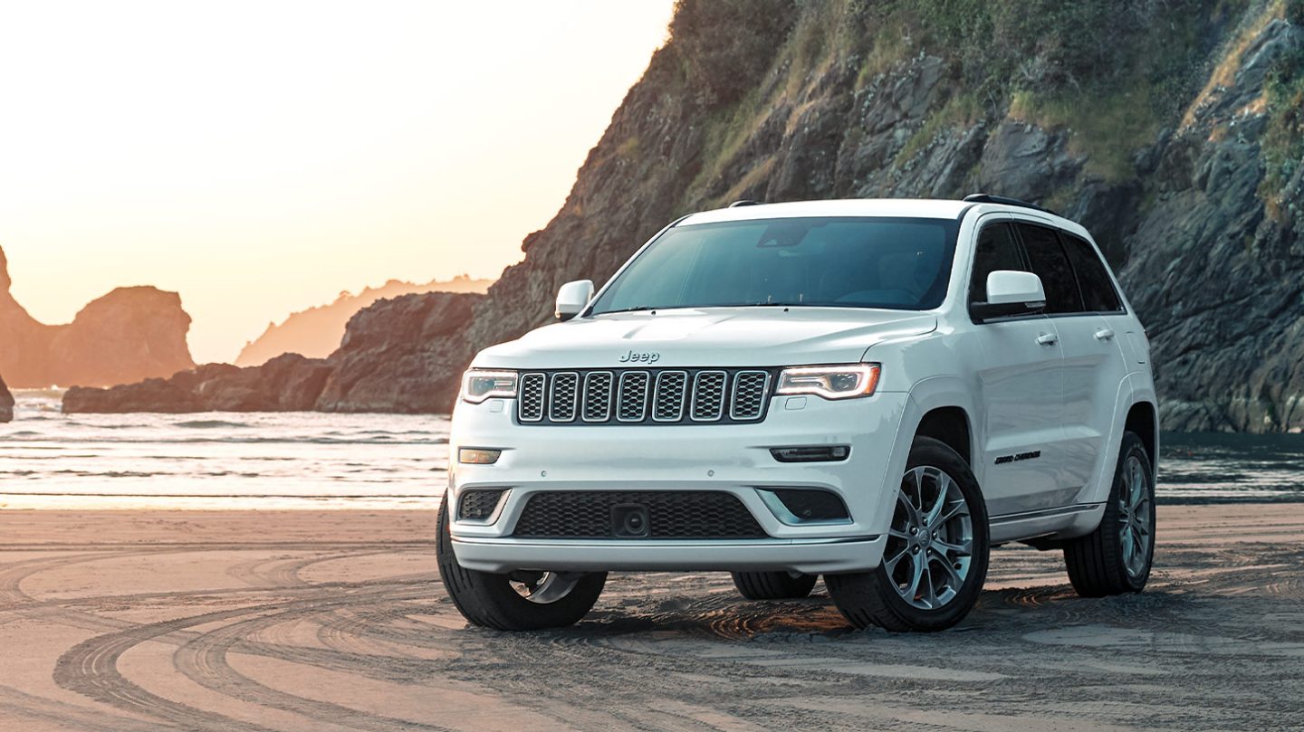 Jeep Grand Cherokee 2020 Р±РµР»С‹Р№