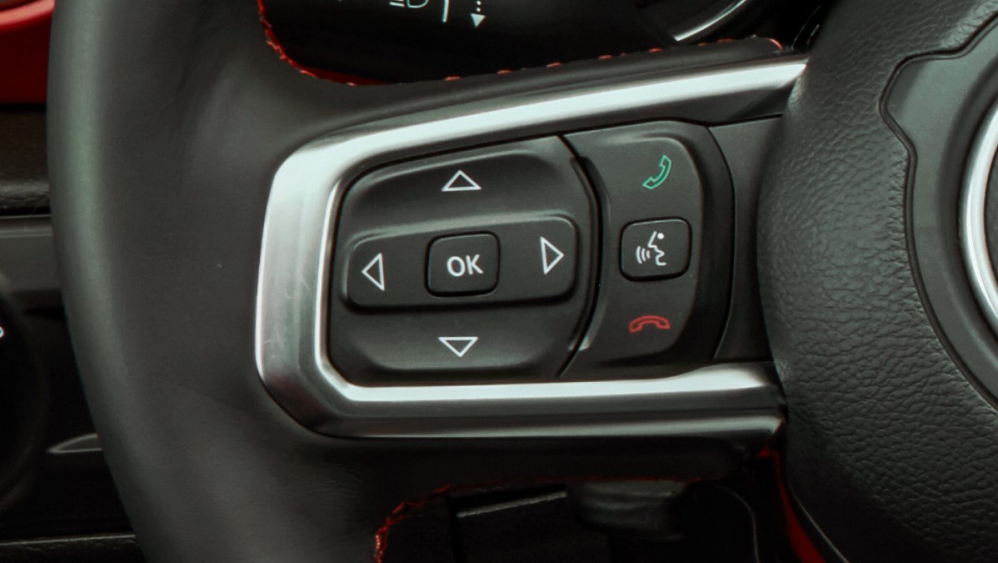 2021 Jeep Gladiator Interior Truck Interior Features