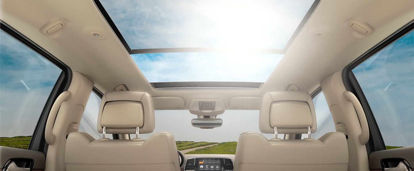 Jeep panoramic roof discount