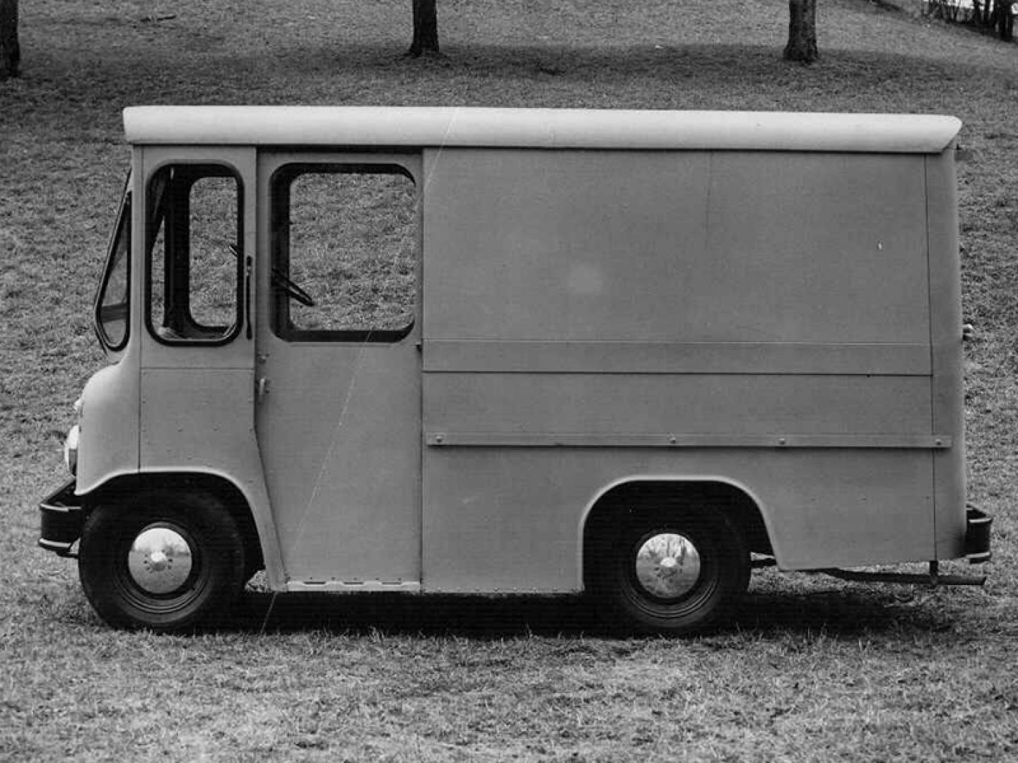 1*p様 Jeep Wagoner & Pick-Up 整備マニュアル 1972 Jeep Wagoneer & Pick-up covering Wagoneer (72-83), Grand
